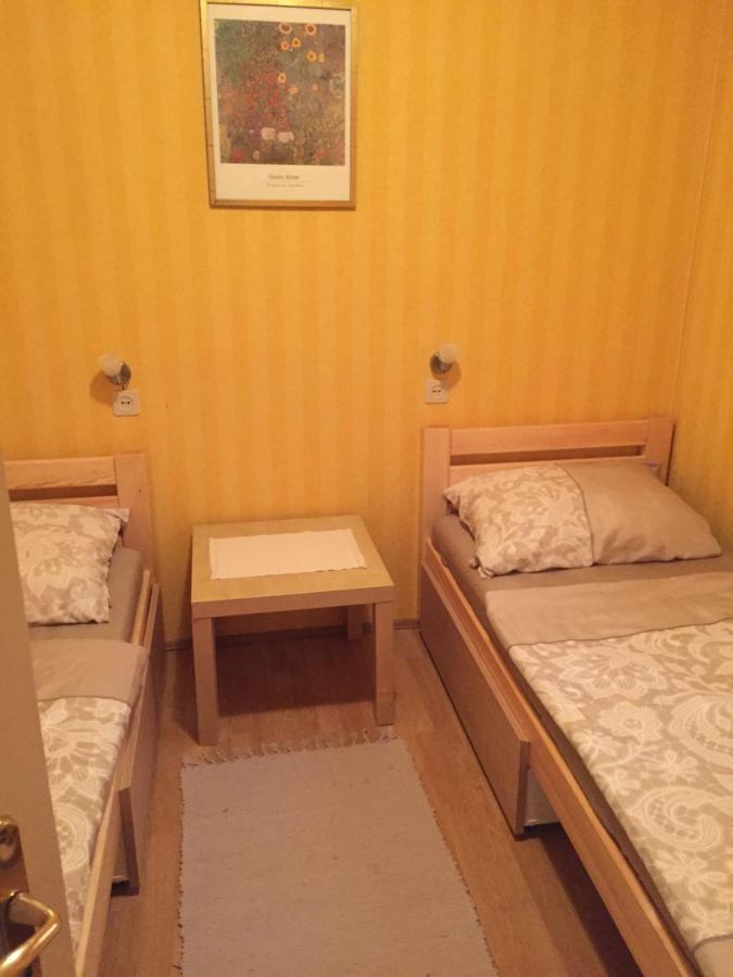Oeroekzoeld Apartmanok Balatonfenyves Dış mekan fotoğraf