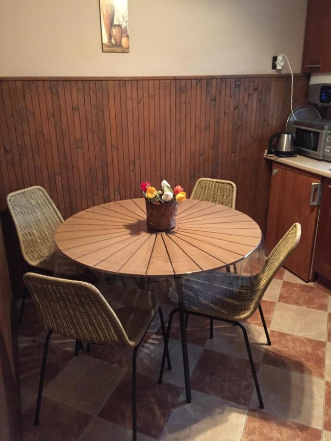 Oeroekzoeld Apartmanok Balatonfenyves Dış mekan fotoğraf