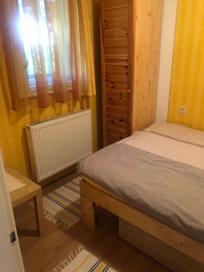 Oeroekzoeld Apartmanok Balatonfenyves Dış mekan fotoğraf